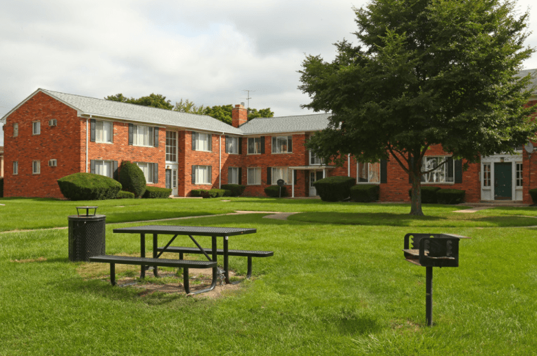 Cherry Hill Village Apartments | Dearborn Heights, MI