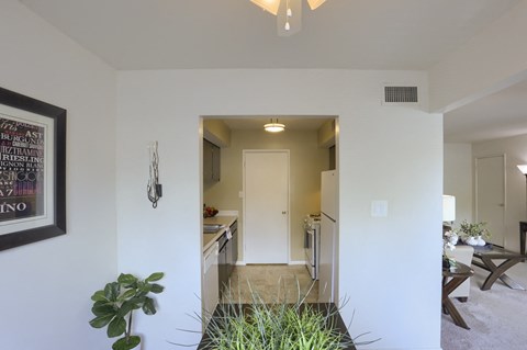 Twin Lakes Apartments