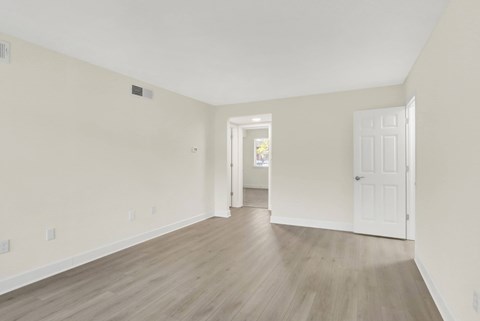 Twin Lakes Apartments