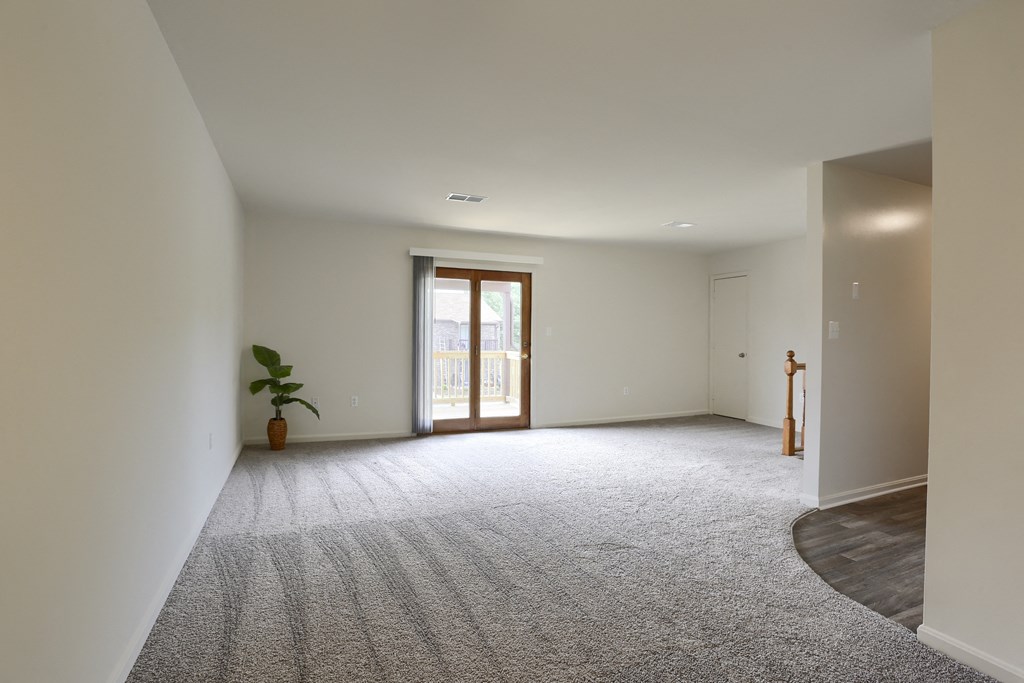 Apartment With Light | Mechanicsburg Apartments | Mountain View Village