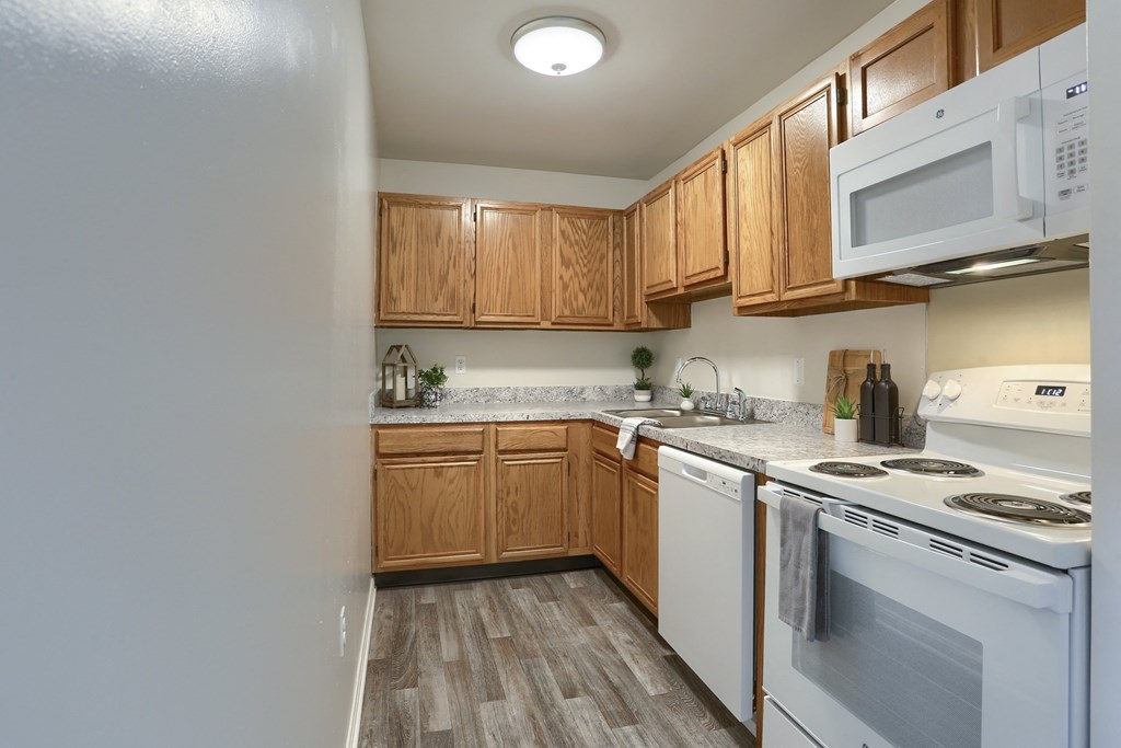Apartment Kitchen | Mechanicsburg Apartments | Mountain View Village