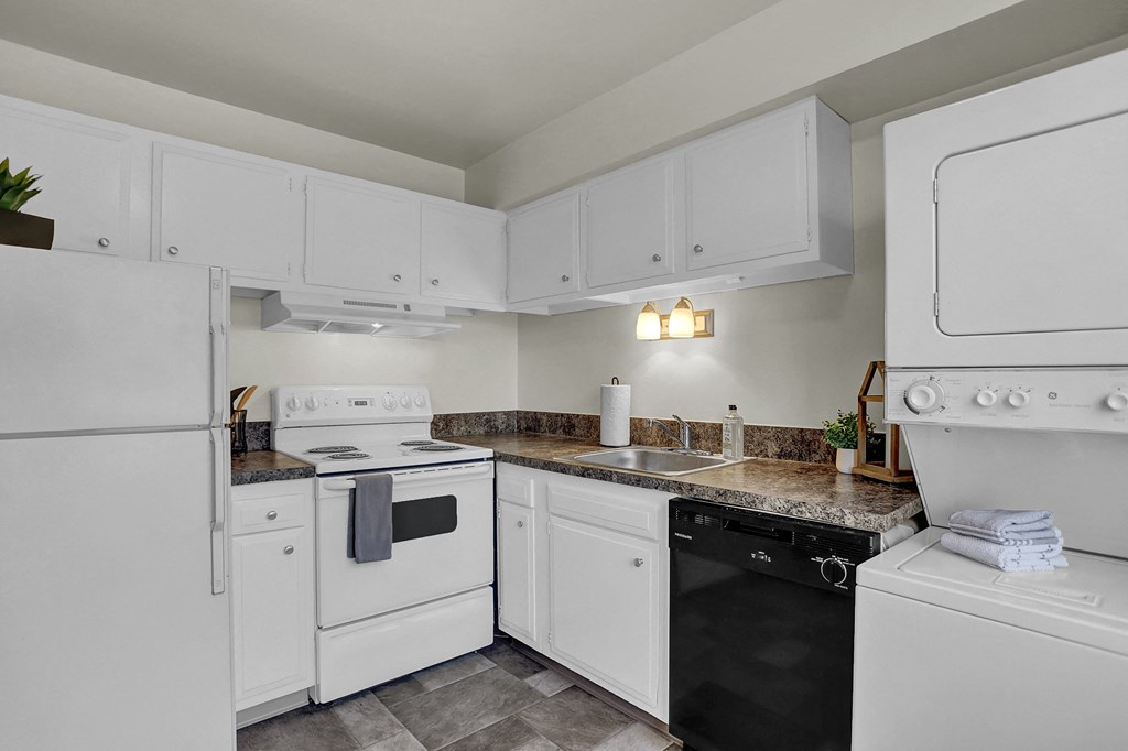 Near Hospital Hershey Apartments | Briarcrest Gardens Apartments & Townhomes | Apartments in Hershey, PA