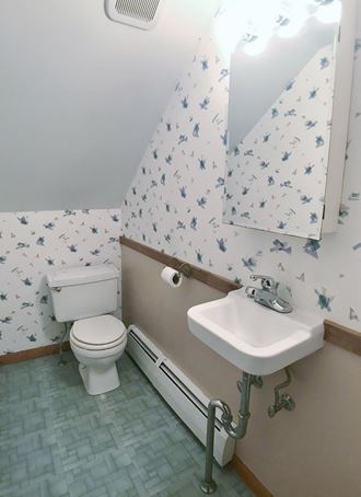 438 Glenn Road 3 Beds Apartment for Rent