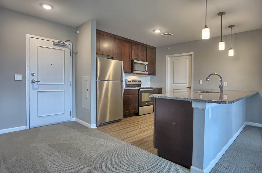 Luxury Rentals | Apartments in Mechanicsburg PA | Oakwood Hills Apartments