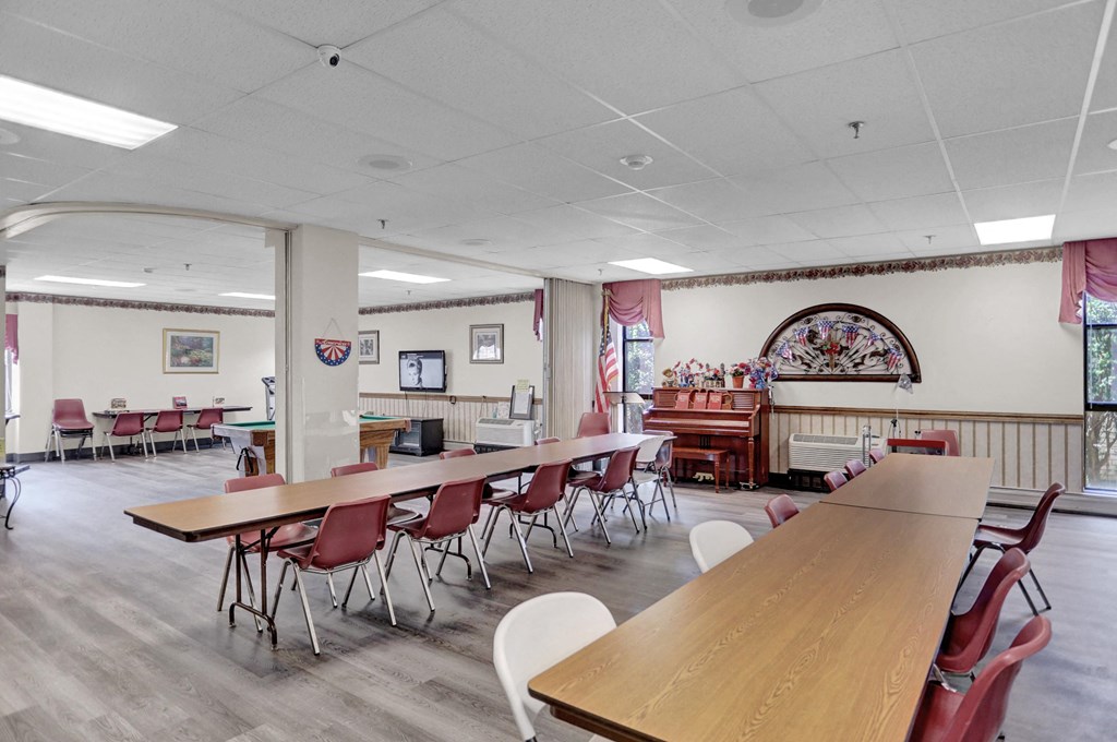 Community Room | Sunbury Apartments | River Front Apartments