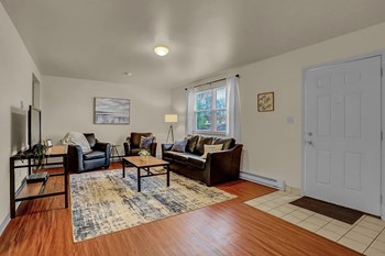 Student Housing Shippensburg University | Bard Townhouses Rentals in Shippensburg | PMI - Photo Gallery 3