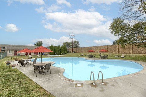 Mechanicsburg Apartments | Delbrook Manor Apartments | our apartments showcase an outdoor pool