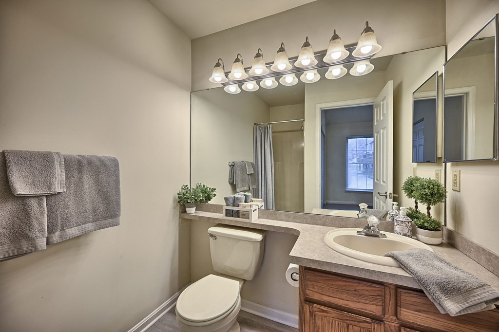 Large Harrisburg Apartments | Harrisburg Townhouse Rental | Timber Ridge 