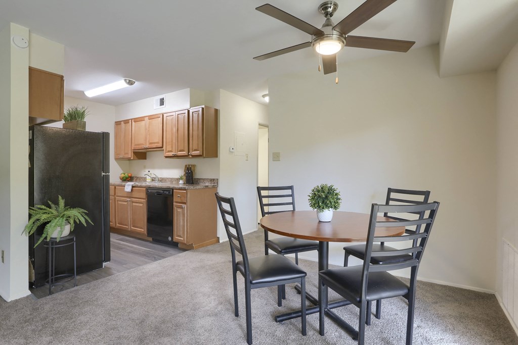 Camp Hill Apartments Living Room | Apartments in Camp HIll PA at Long Meadows