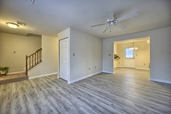 2 Bedroom Townhomes in Harrisburg apartments 2 Bedroom Harrisburg Apartments | Harrisburg Townhouse Rental | Timber Ridge - Photo Gallery 6