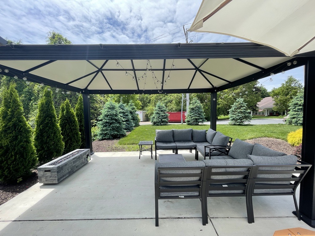 Camp Hill Apartment Lounge | Camp Hill Apartments | Centerpointe Apartments