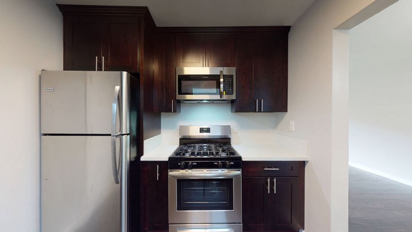 Hollypark Knolls Updated Kitchen