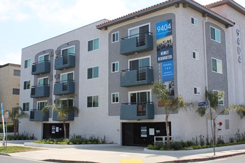 9404 Front