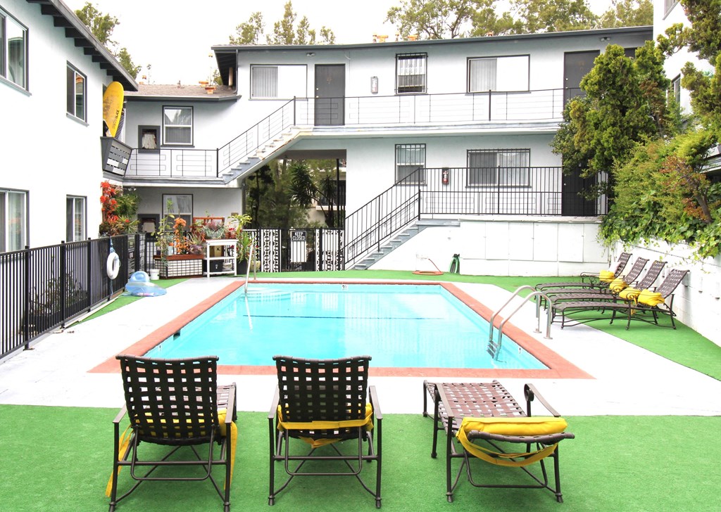 Terrace pool side view