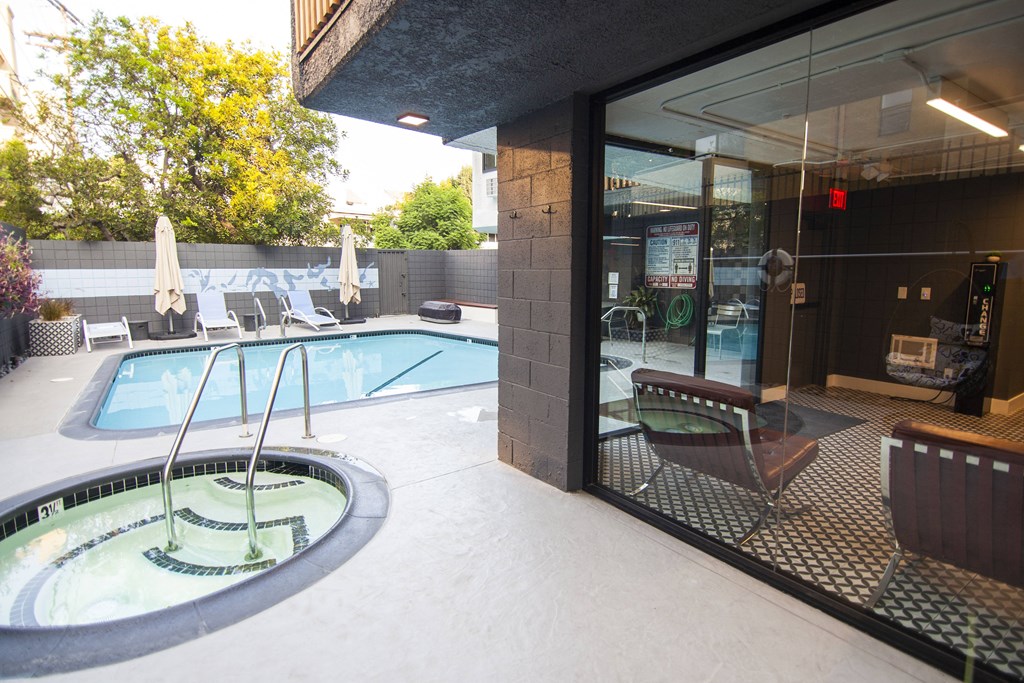 Jacuzzi and swimming pool at Westwood Riviera Apartments, California