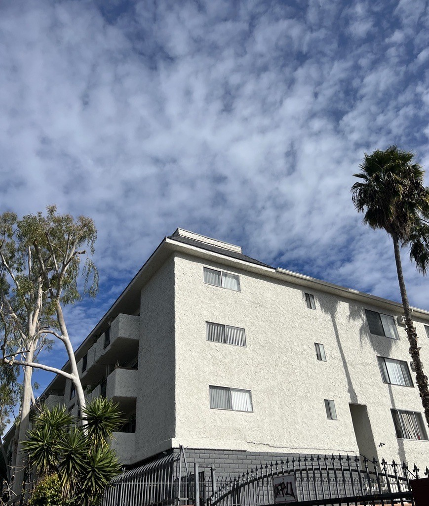 the building in which the apartment is located