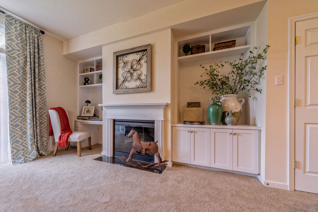 Estates at Horsepen Living Room