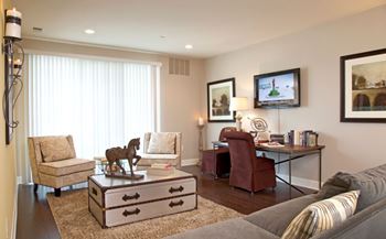 Living Room at Pennsauken Golf Course Villas, PENNSAUKEN, New Jersey