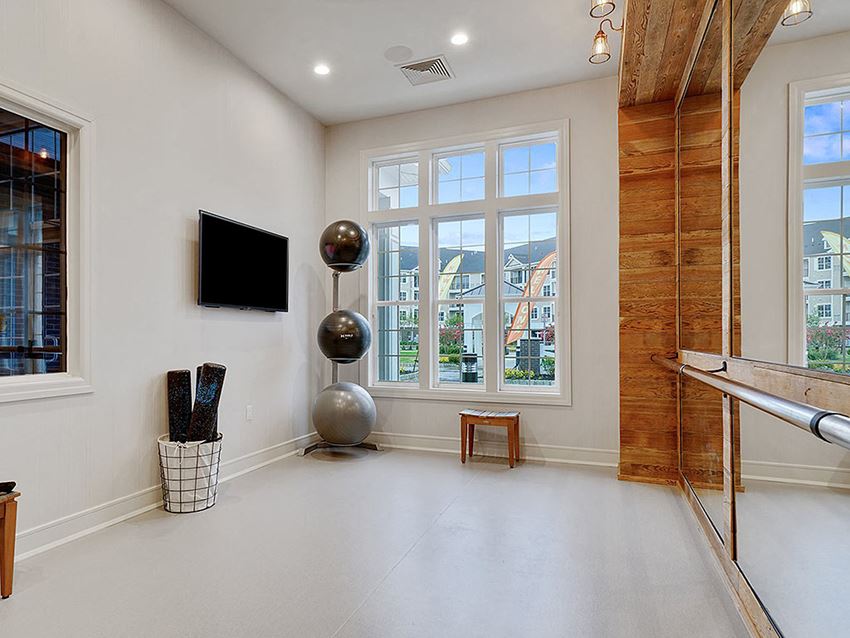 Barclay Chase Apartment Homes, 500 Barclay Blvd, Marlton, NJ RentCafe