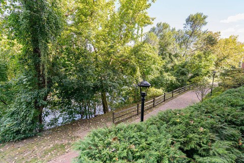 Walking Path at Merion Riverwalk Apartment Homes, Shelton, CT