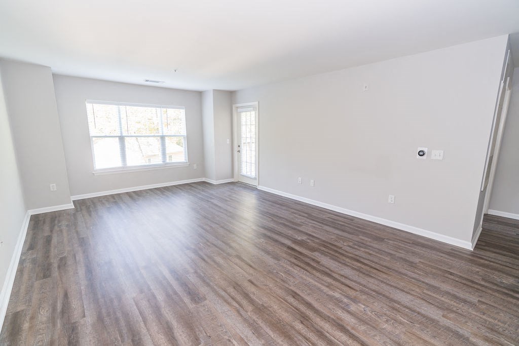Hardwood Flooring at Merion Stratford Apartment Homes, Stratford