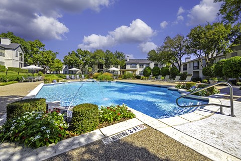 resort style pool at Prestonwood Hills Texas, 75093