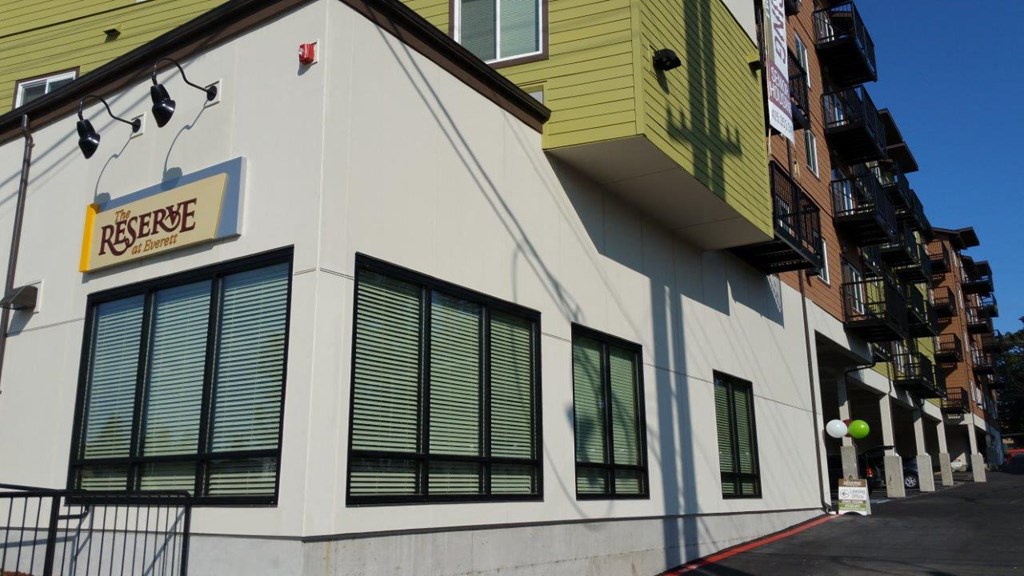the building where the hotel is located