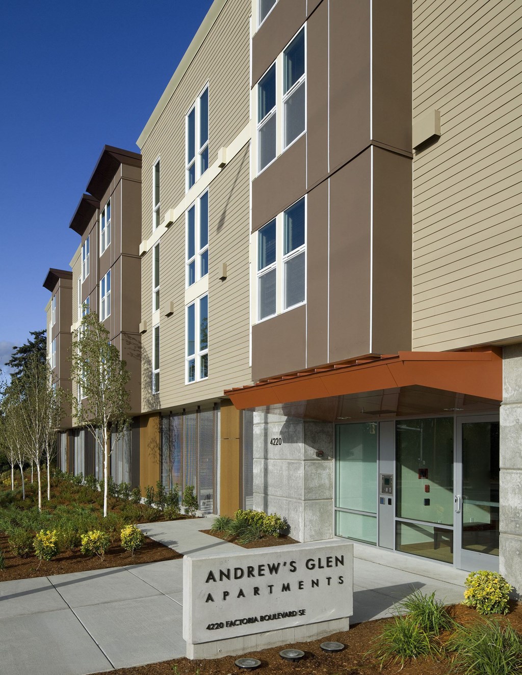 The front of a building with the sign 