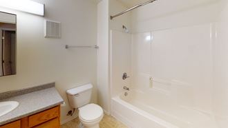206 E. Laurel Street 1-3 Beds Apartment, Affordable for Rent - Photo Gallery