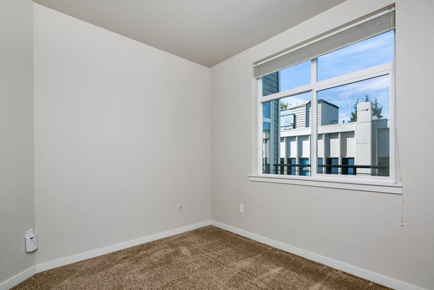 2108 North Pacific Street Studio-2 Beds Apartment, Townhouse for Rent - Photo Gallery