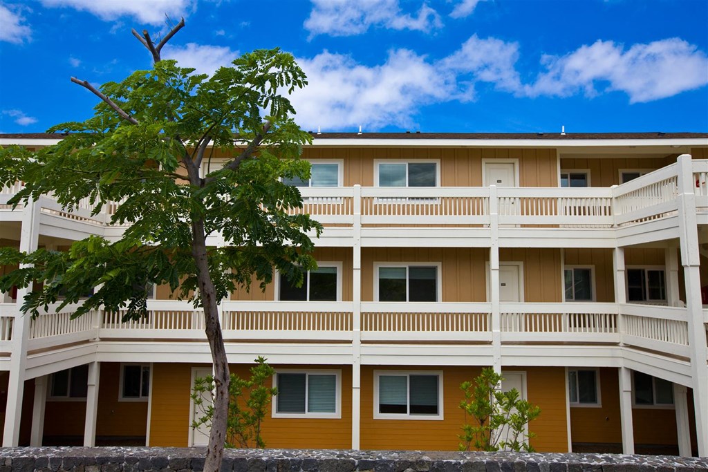 the building in which the hotel is located