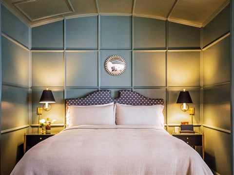 Gorgeous Bedroom at Villa Carlotta – Furnished Apartments, Los Angeles, 90028
