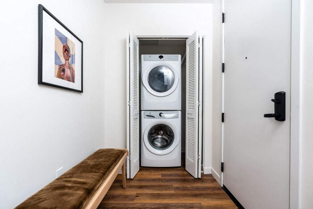 In Home Full Size Washer And Dryer at Fedora Bliss LLC, Woodland Hills, CA