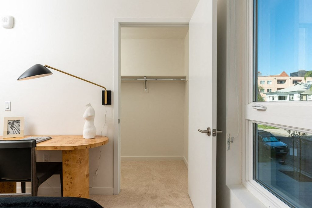 Work From Home Space at Fedora Bliss LLC, California, 91367