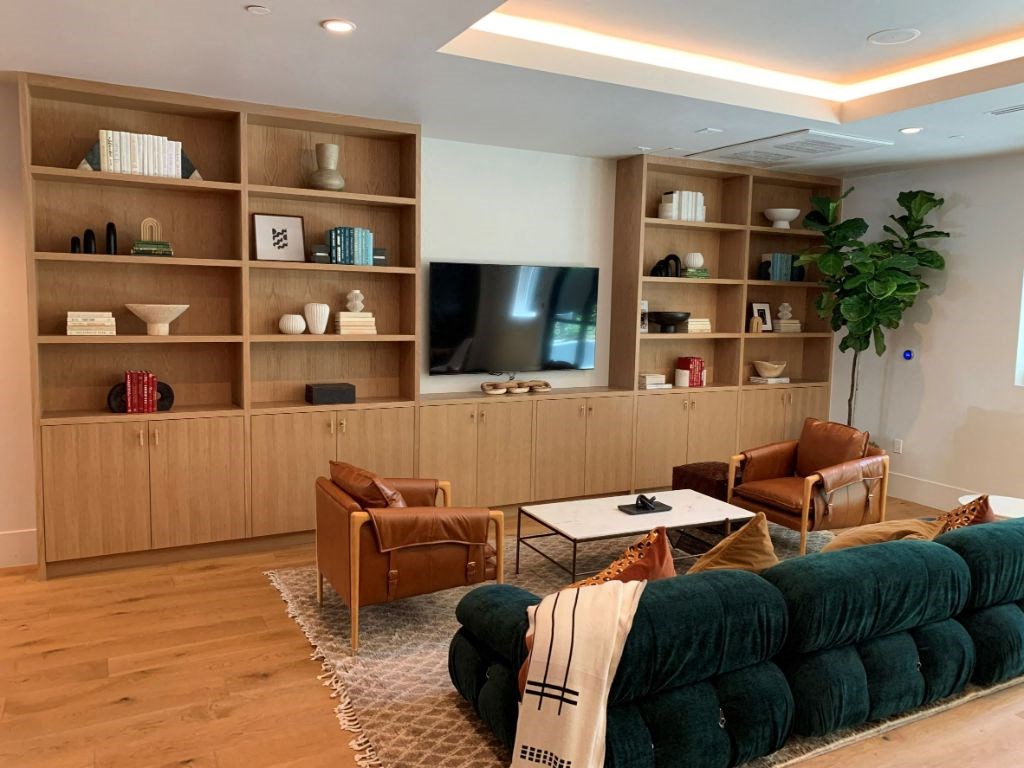 Lounge at Fedora Bliss LLC, Woodland Hills, CA, 91367