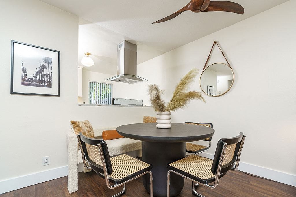 Dining Room at Via Oxnard, Oxnard