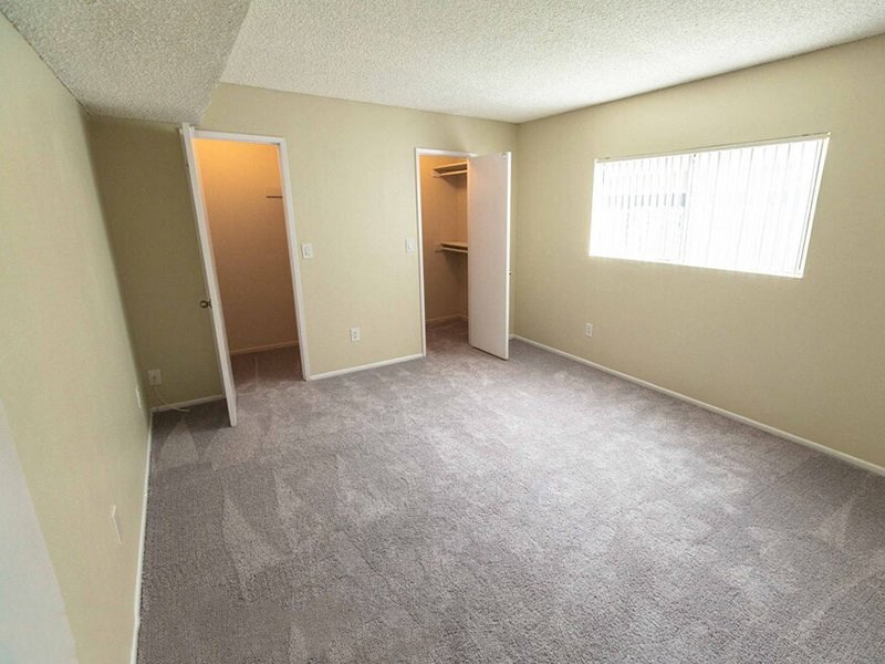 Bedroom With Closet at The Canyons at Santa Clarita, Newhall, California