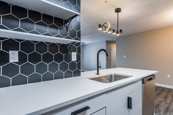 5905 Airways Blvd. 1-3 Beds Apartment for Rent - Photo Gallery 3