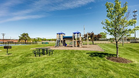 playgrounds at the preserve at ballantyne commons apartments