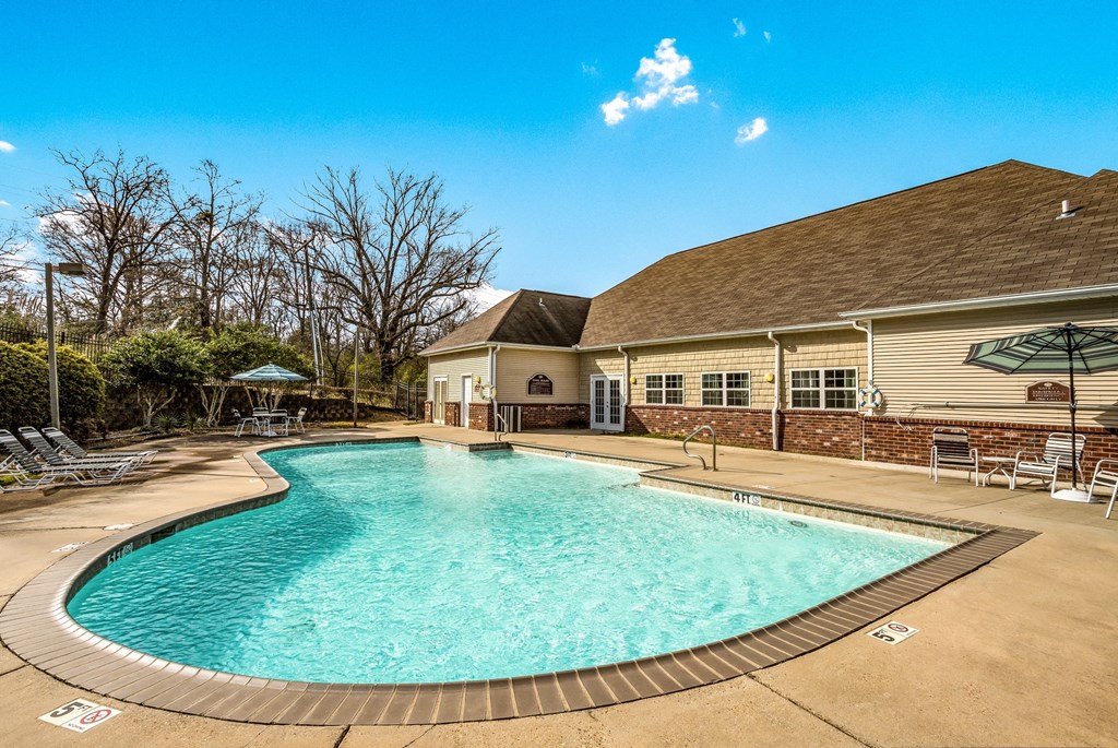 Pool at Cameron Park Apartments, Jackson, 39209