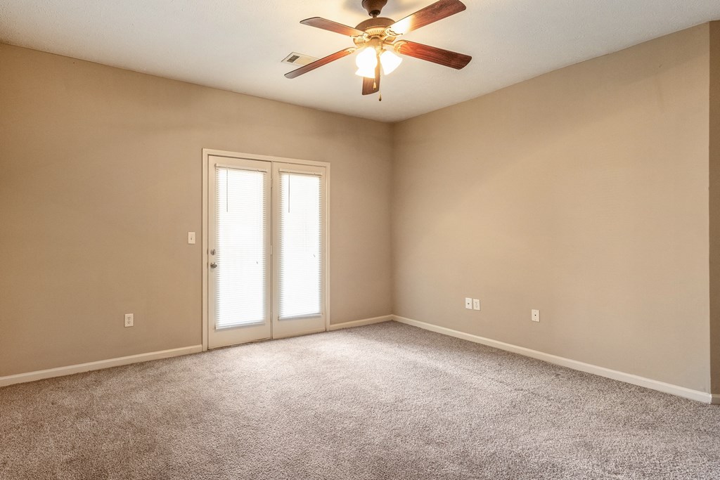 Living room space at Cameron Park Apartments, Jackson, Mississippi