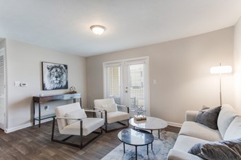 Living room Area Living room Area at Arbor Park Apartments, Mississippi, 39209 - Photo Gallery 6