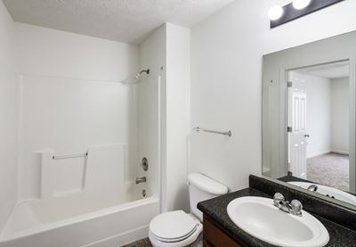 Bathroom With Bathtub at Valley View Estates, Iowa, 51503