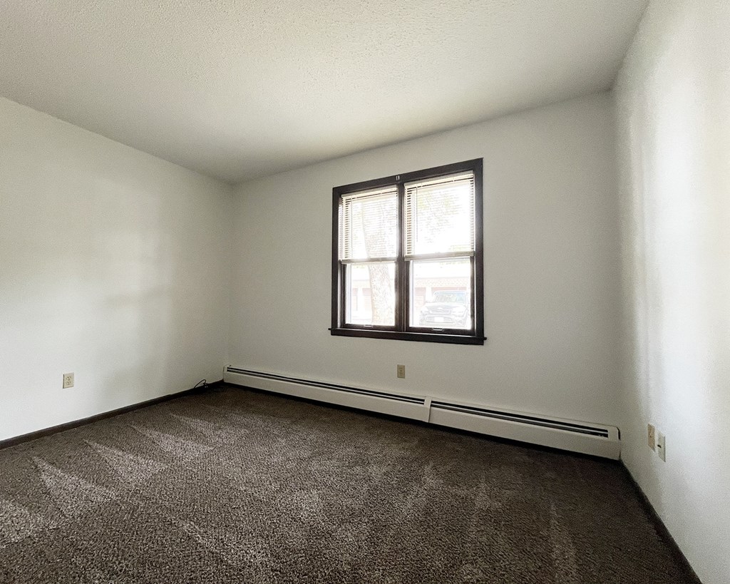 Hilltop Lane West Apartments