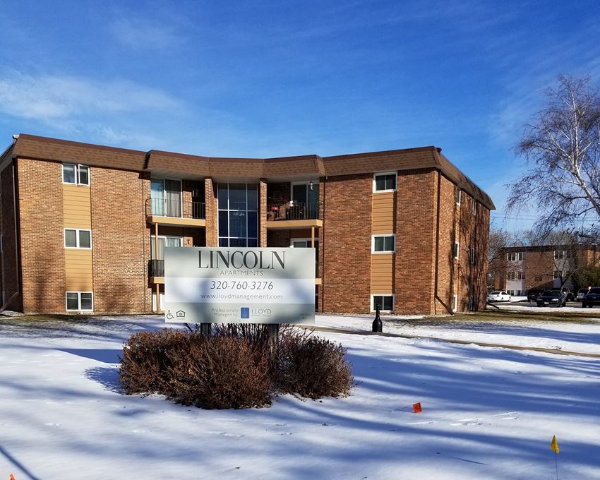 Lincoln Apartments