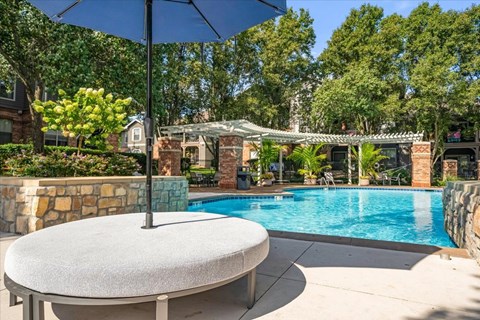 Swimming Pool at Crescent Apartment Homes, Lenexa