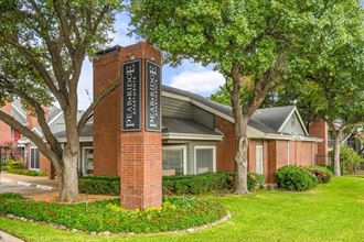 4753 Old Bent Tree Lane 1-2 Beds Apartment for Rent - Photo Gallery 5