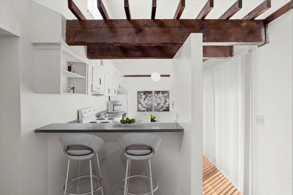 Modern Kitchen at Bremerton Park Apartments Homes in Prairie Village, Kansas