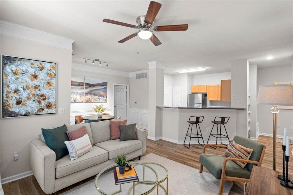 Open Floor Plans at Deer Creek Apartment Homes