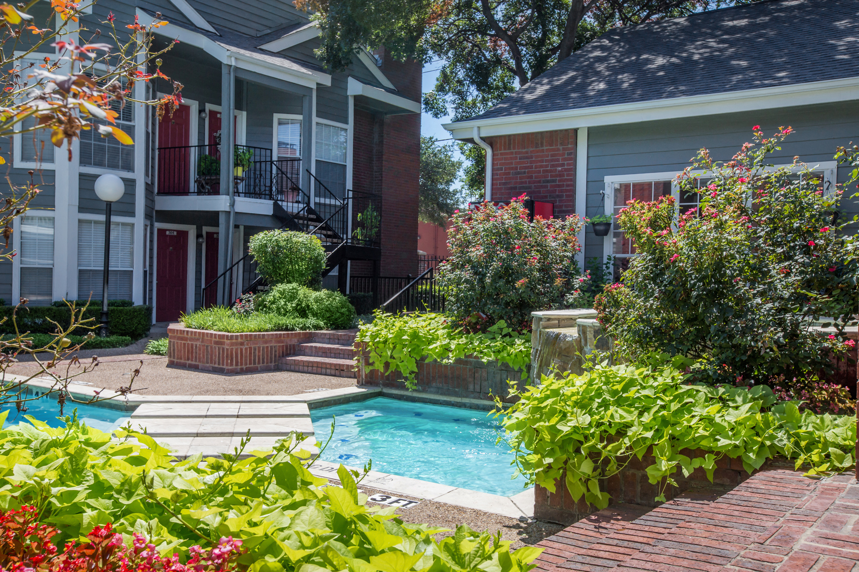 Pear Ridge Apartments 4753 Old Bent Tree Lane Dallas Tx Rentcafe